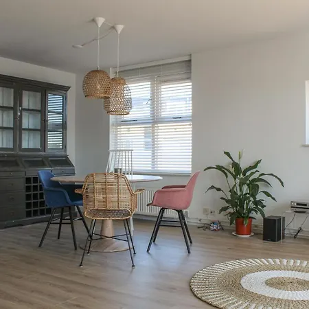 The Blue Whale Appartement Bergen aan Zee